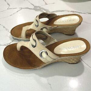 Aerosoles Zen Again T-Strap Cream Jute Wedge Leather Thong Slip-on Sandals 7.5